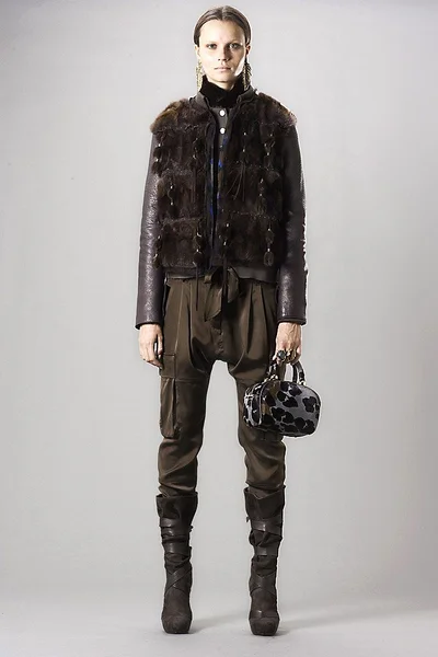 Look 7